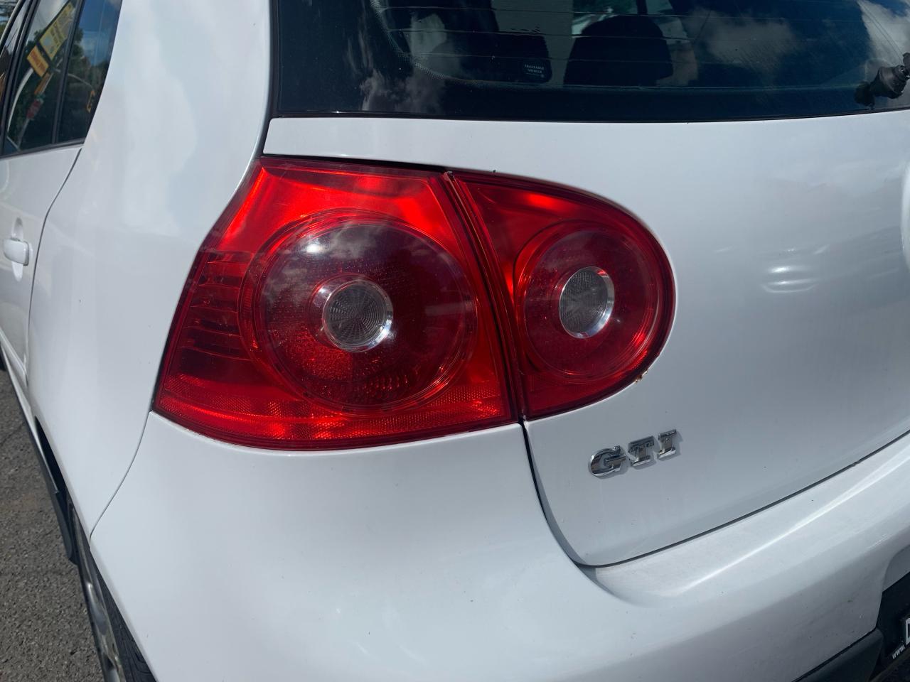 2007 Volkswagen GTI 4dr HB DSG / LEATHER / ALUMINIUM RIMS Photo6