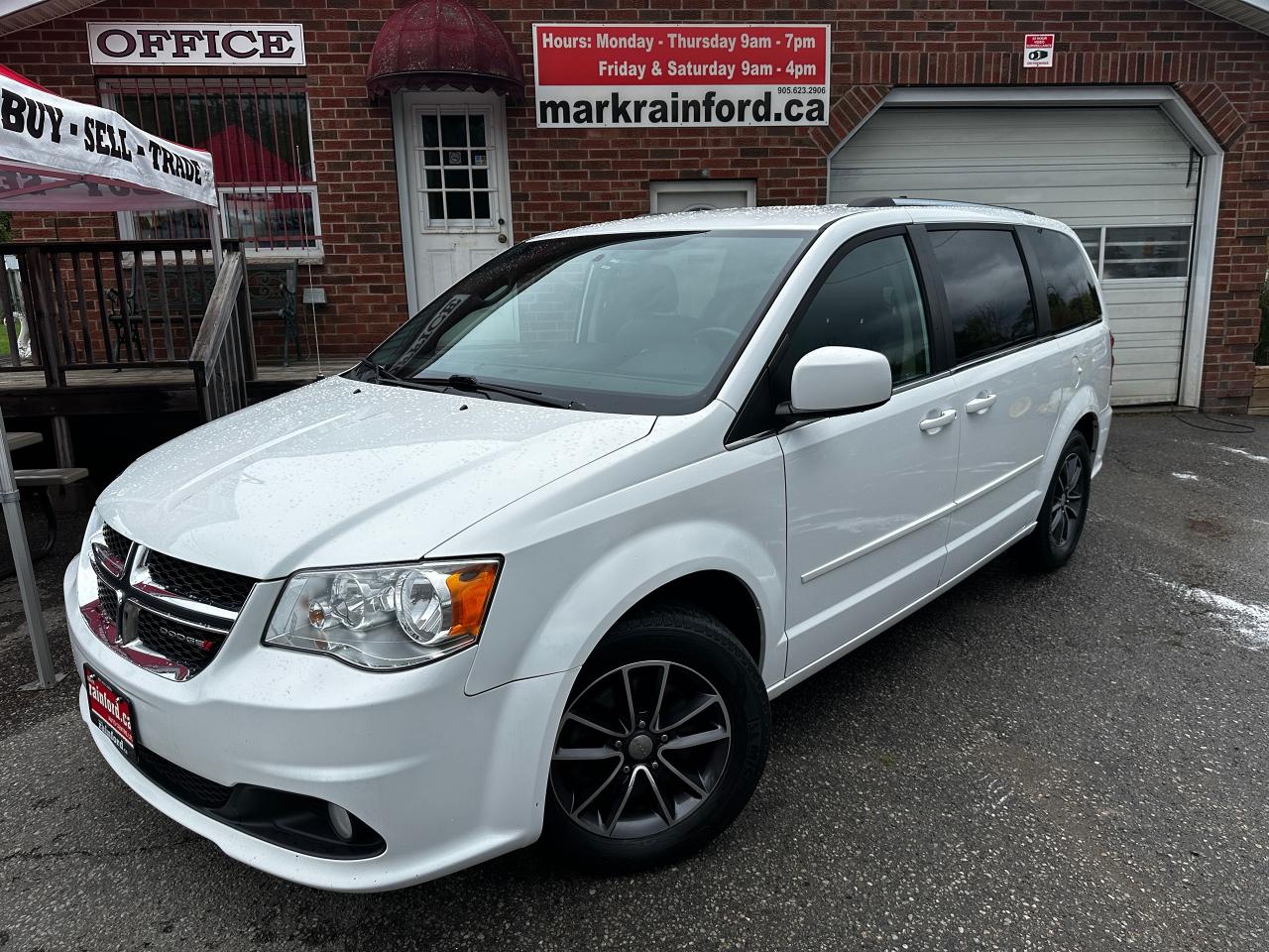 2016 Dodge Grand Caravan SXT Prem+ NAV Bluetooth DUAL A/C StowNGo RearCam