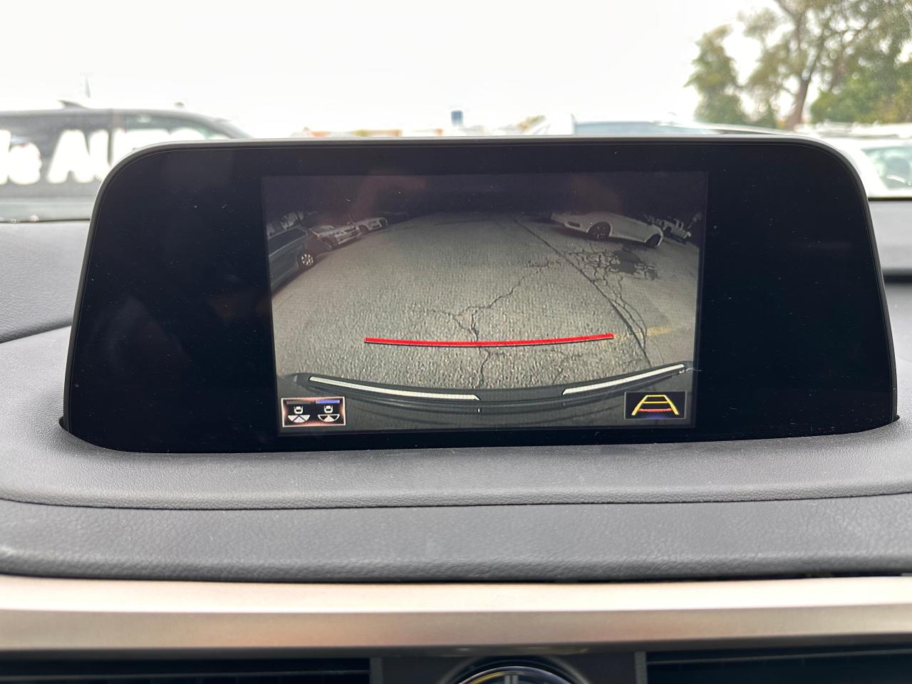 2020 Lexus RX  - Photo #24