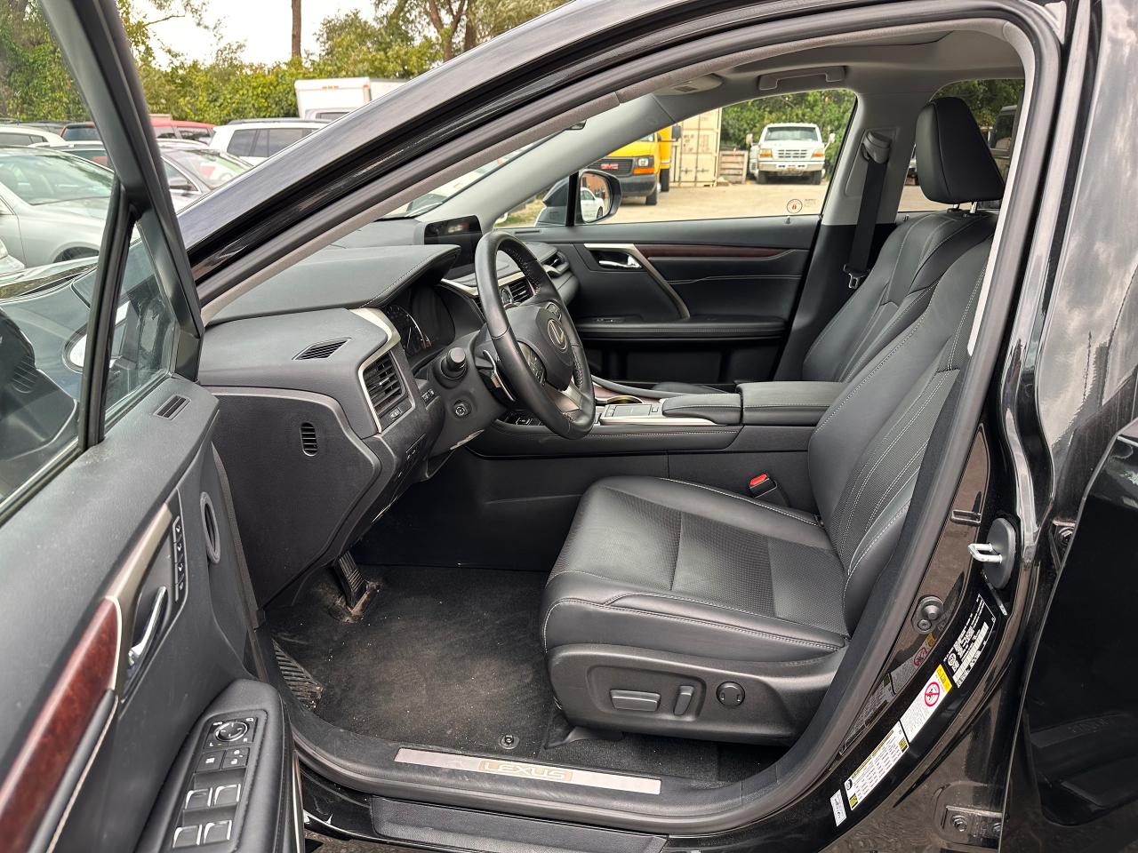2020 Lexus RX  - Photo #15