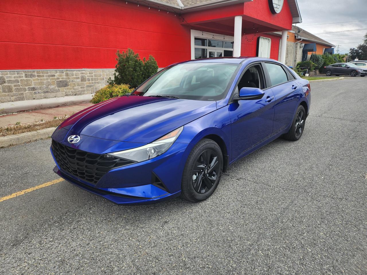 Used 2023 Hyundai Elantra PREFERRED/TECH PKG for sale in Cornwall, ON