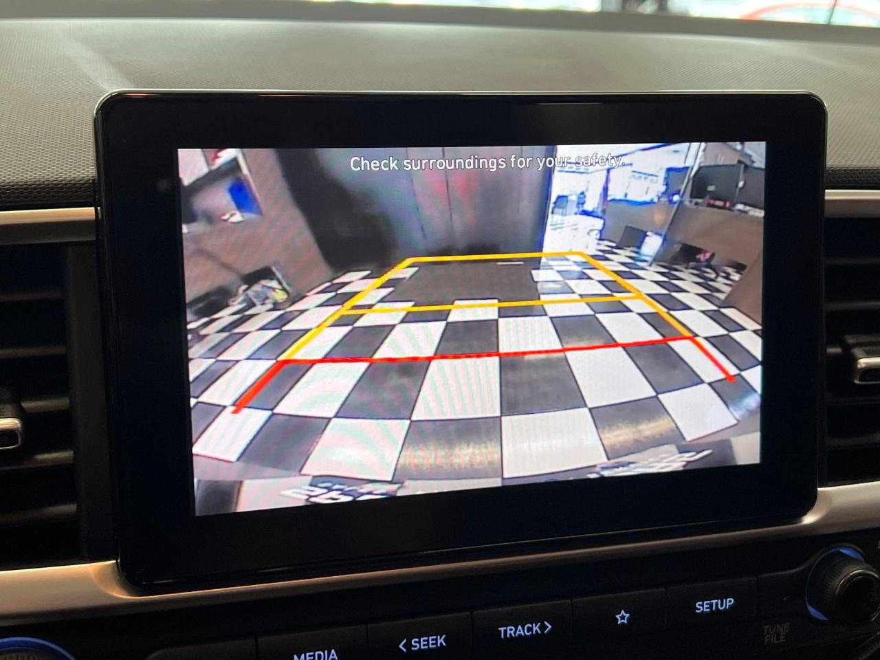 2021 Hyundai Venue Trend+Remote Start+Roof+ApplePlay+Heated Seats+CAM - Photo #11