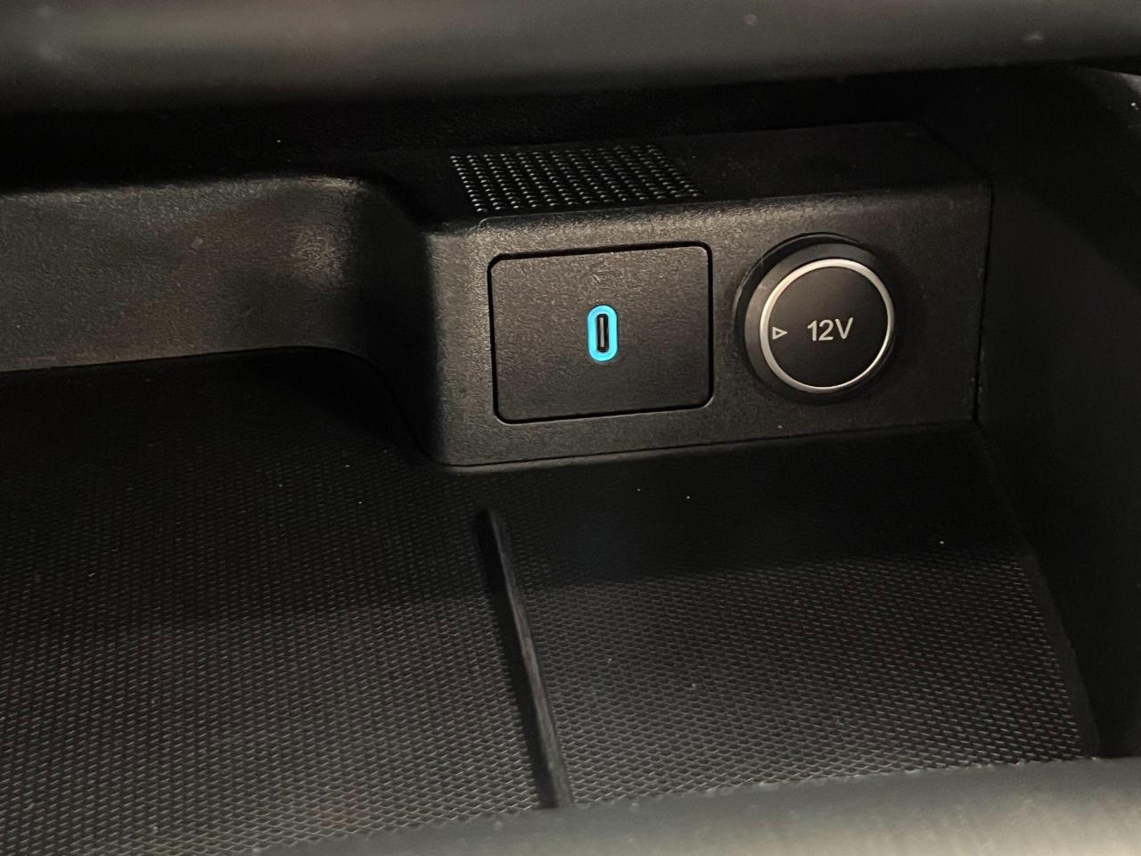 2020 Ford Escape SE AWD+Adaptive Cruise+Remote Start+CLEAN CARFAX Photo111
