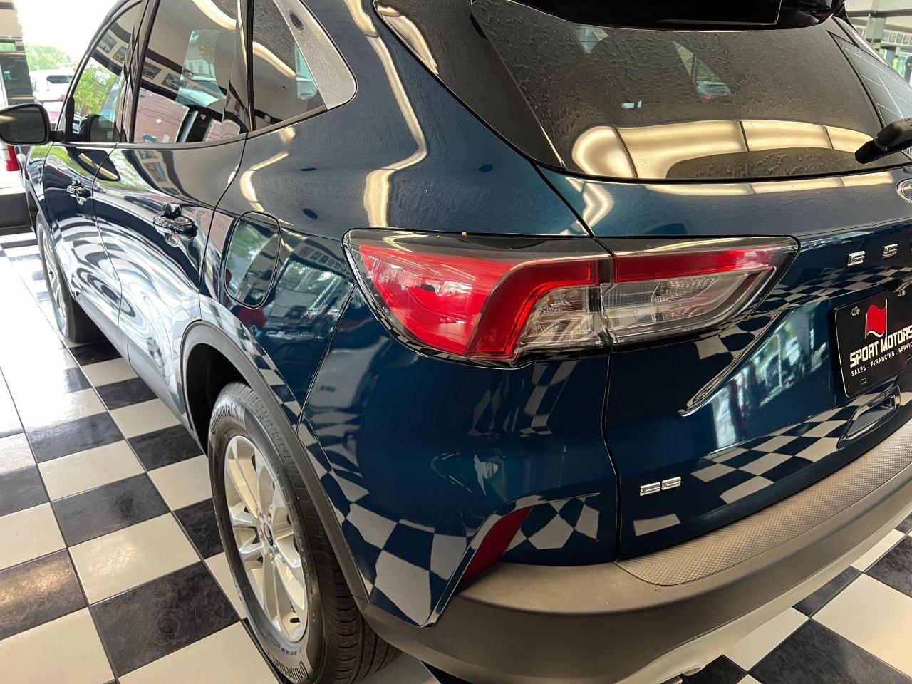 2020 Ford Escape SE AWD+Adaptive Cruise+Remote Start+CLEAN CARFAX - Photo #46