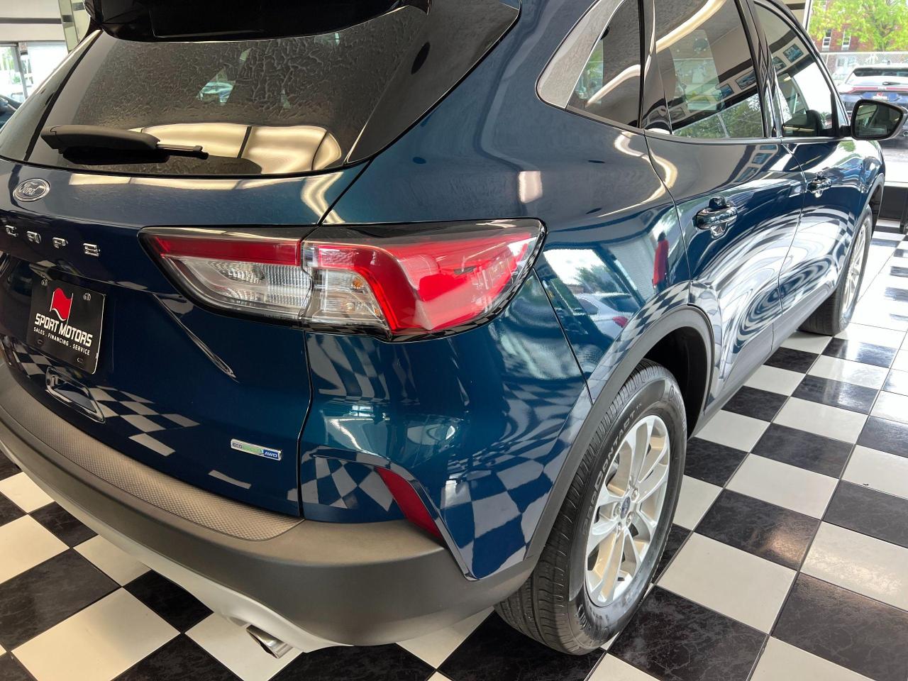 2020 Ford Escape SE AWD+Adaptive Cruise+Remote Start+CLEAN CARFAX - Photo #47