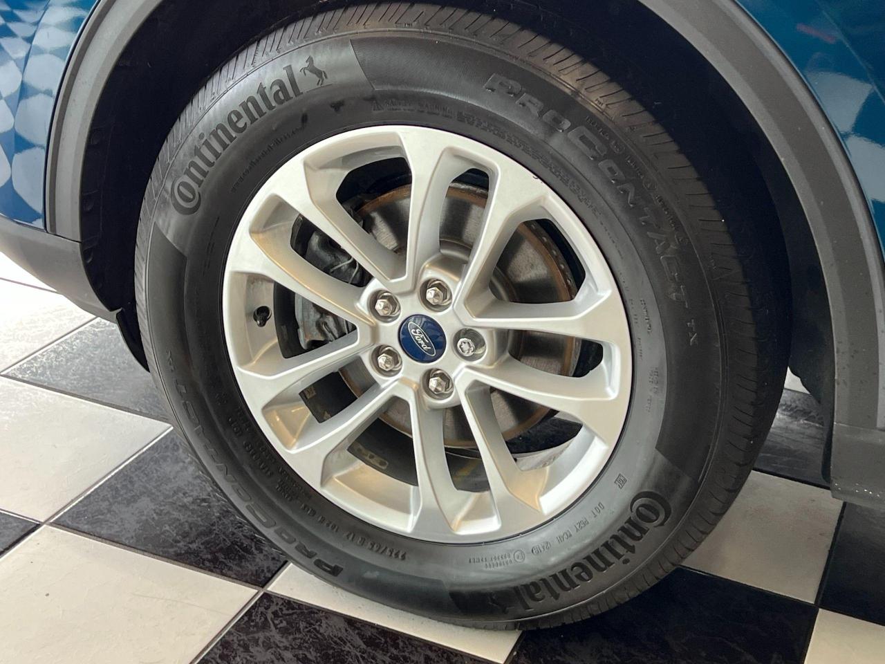 2020 Ford Escape SE AWD+Adaptive Cruise+Remote Start+CLEAN CARFAX Photo128