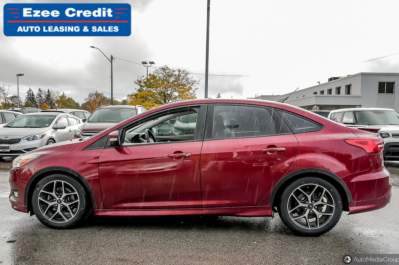 2015 Ford Focus SE Photo