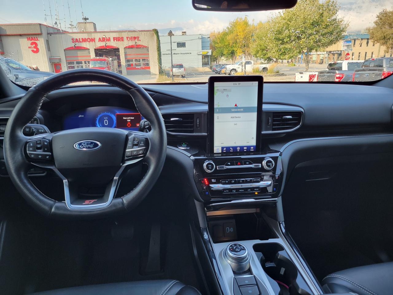 2021 Ford Explorer ST Photo5