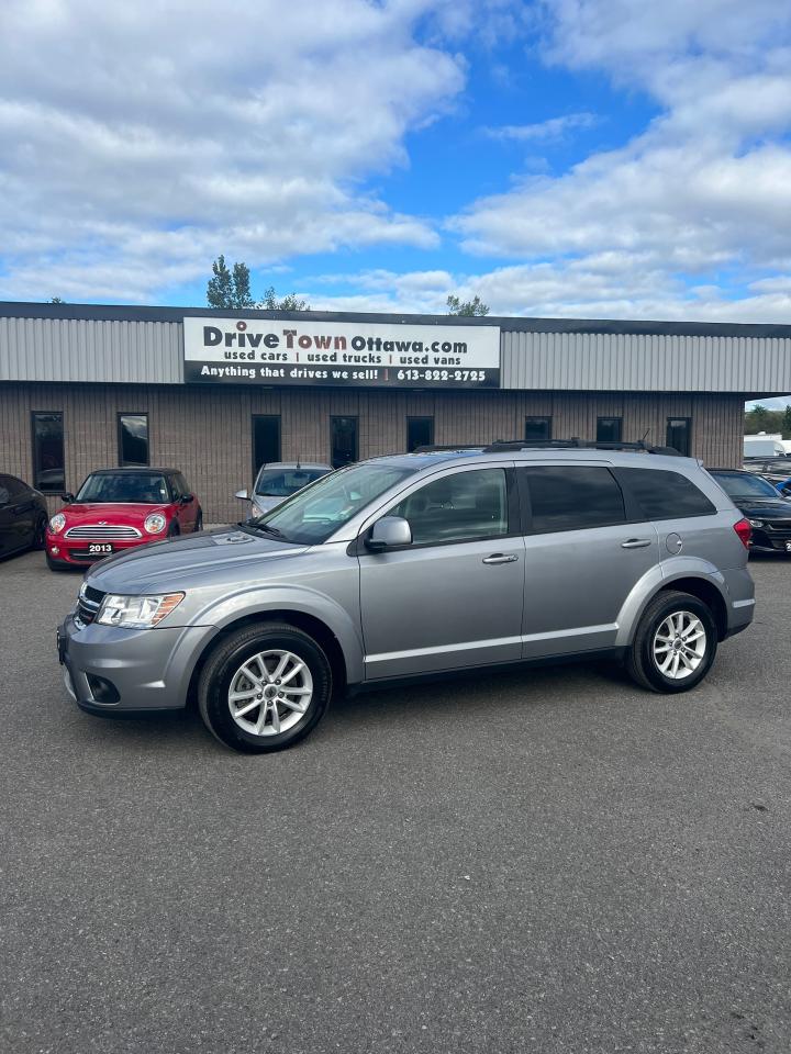 2018 Dodge Journey SXT AWD - Photo #1