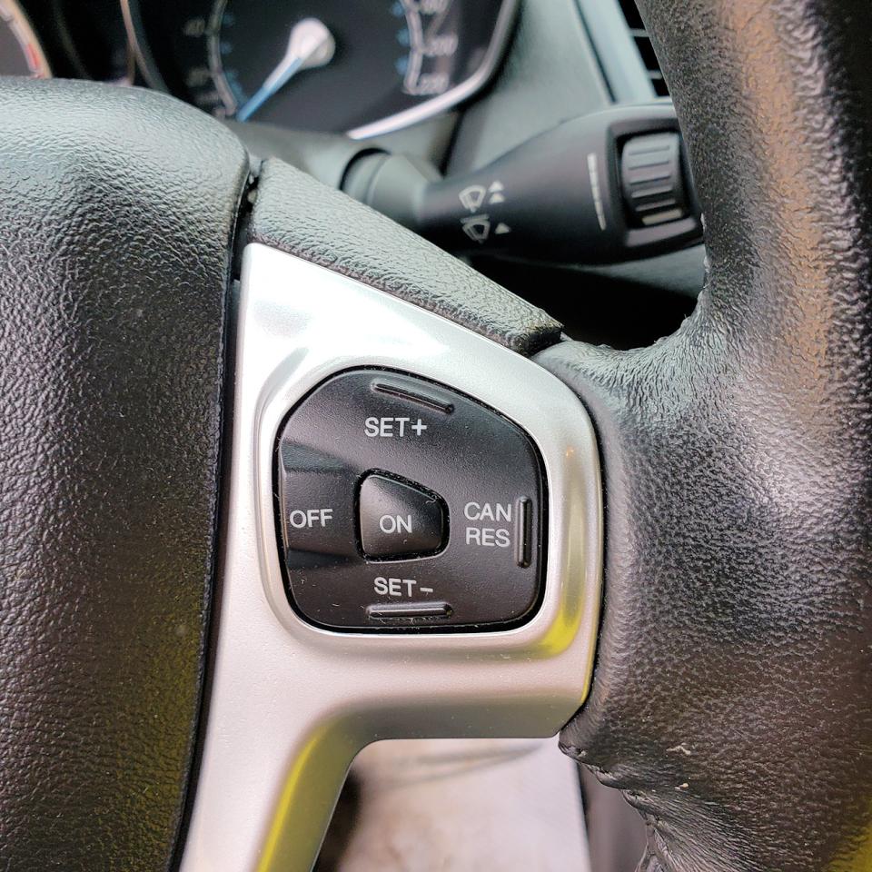 2015 Ford Fiesta 5dr HB SE - Photo #10