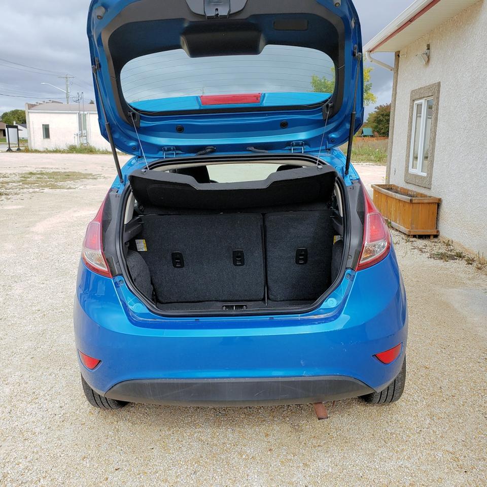 2015 Ford Fiesta 5dr HB SE - Photo #16