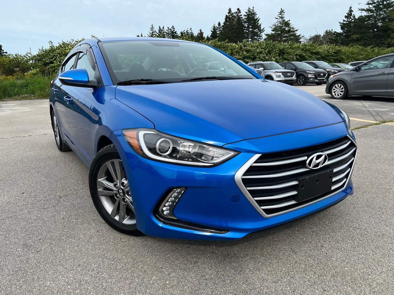 2017 Hyundai Elantra GL Photo1
