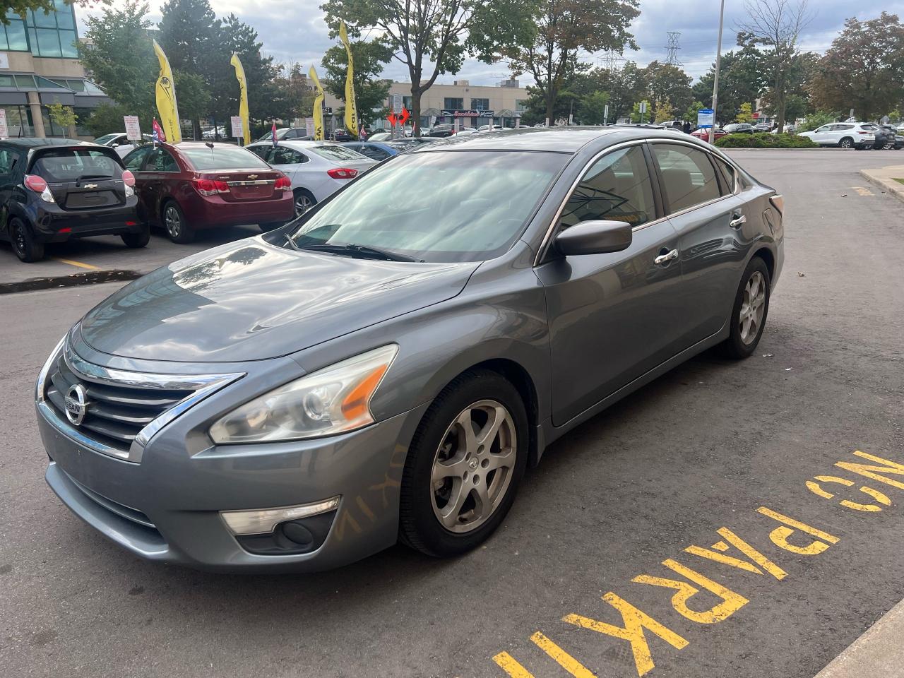Used 2015 Nissan Altima 2.5 S for sale in North York, ON