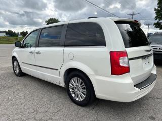2012 Chrysler Town & Country Ltd*Runs&Drive Great*7 Pass*226 Kms*No Accidents* - Photo #7