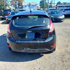 2015 Ford Fiesta 5dr HB SE - Photo #4