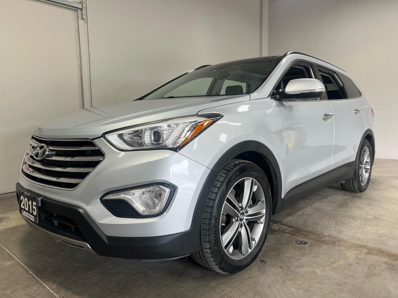 2015 Hyundai Santa Fe XL AWD 4dr 3.3L Auto Limited