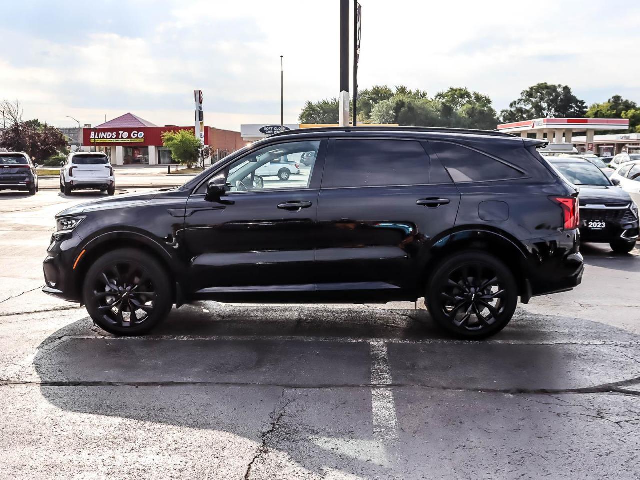 2022 Kia Sorento EX AWD | NO ACCIDENT | HTD SEATS | ANDROID AUTO APPLE CARPLAY | CAMERA | BLIND SPOT INDICATOR | FULL Photo4