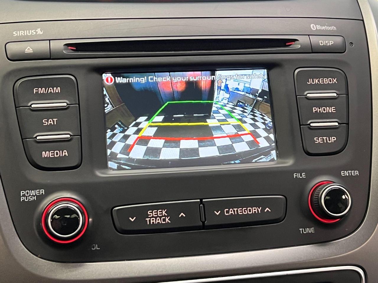 2015 Kia Sorento EX AWD+Pano Roof+Camera+Leather+New Tires - Photo #10