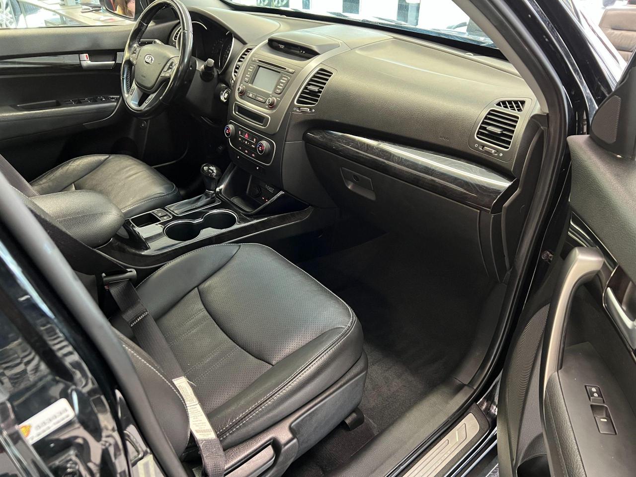 2015 Kia Sorento EX AWD+Pano Roof+Camera+Leather+New Tires - Photo #20