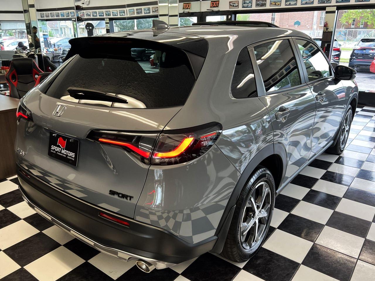 2023 Honda HR-V SPORT AWD+Roof+Adaptive Cruise+CLEAN CARFAX - Photo #4