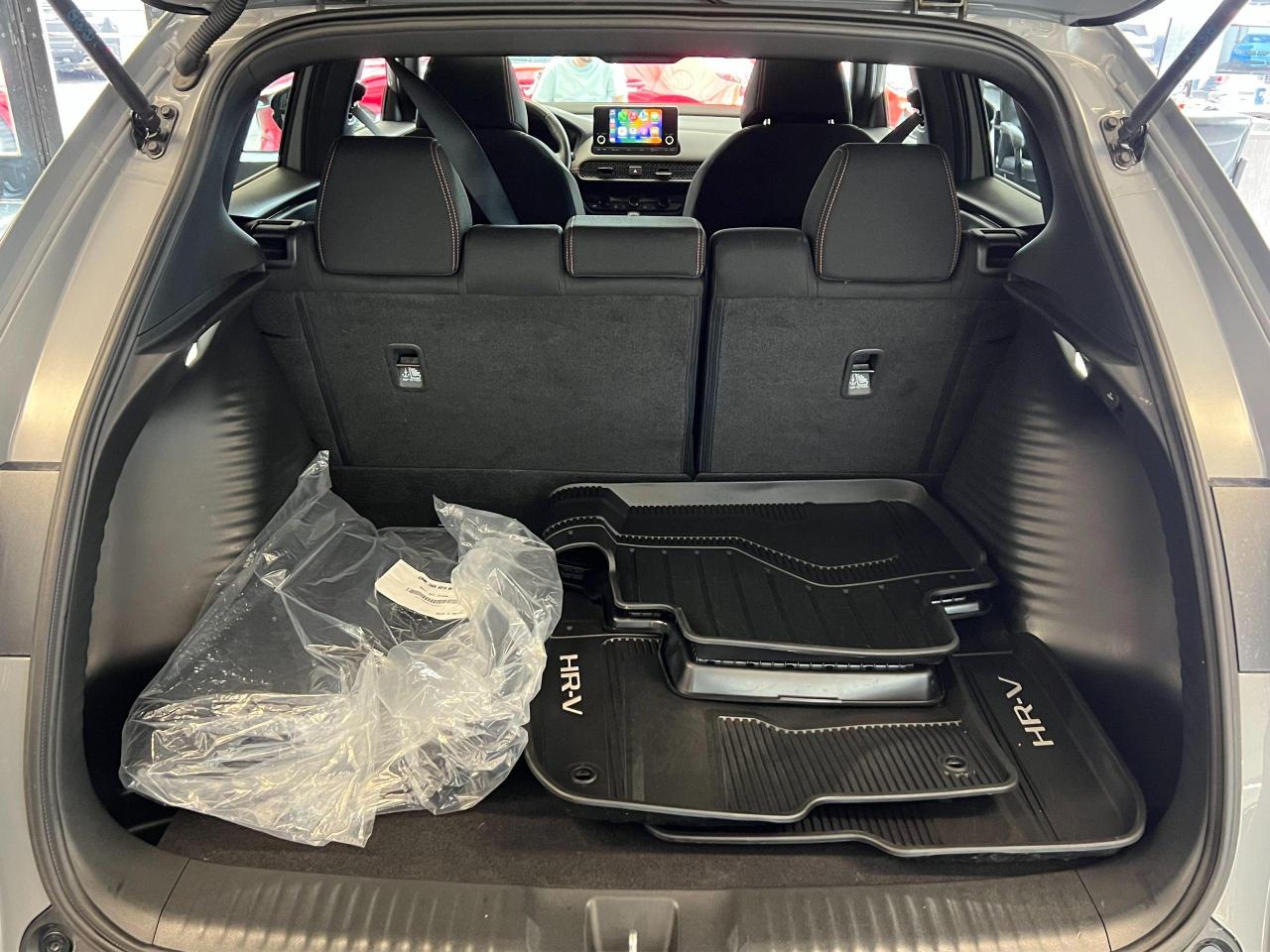 2023 Honda HR-V SPORT AWD+Roof+Adaptive Cruise+CLEAN CARFAX - Photo #28