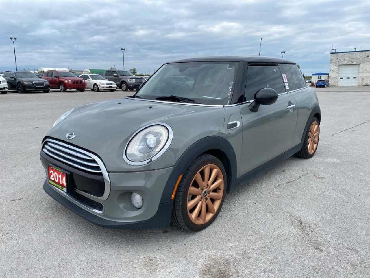 Used 2014 MINI Cooper  for sale in Innisfil, ON