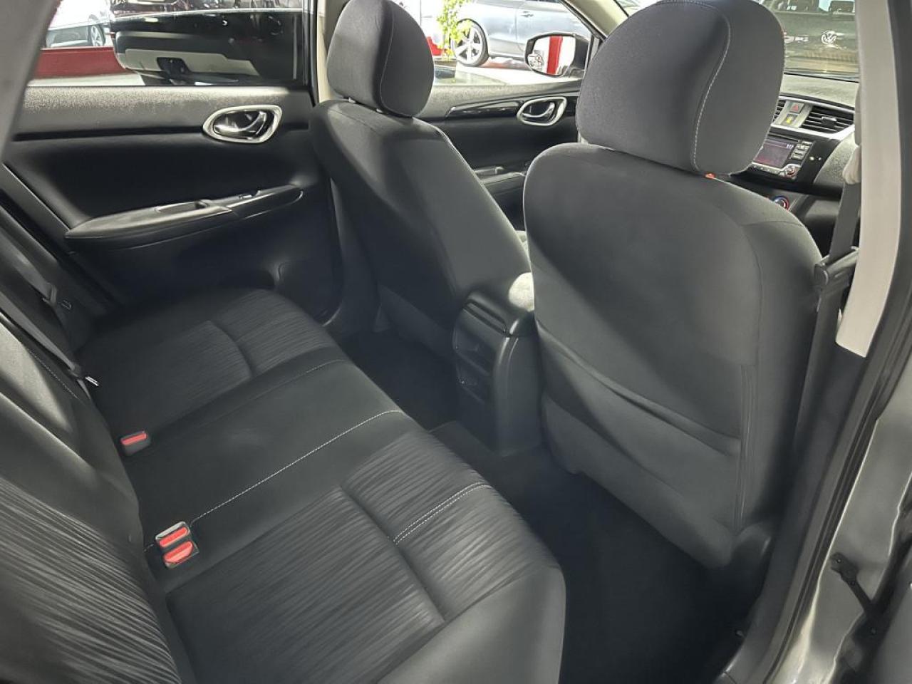 2017 Nissan Sentra SV/NO ACCIDENTS/PUSH START/REAR CAMERA/COMFORT ACCESS !! Photo4