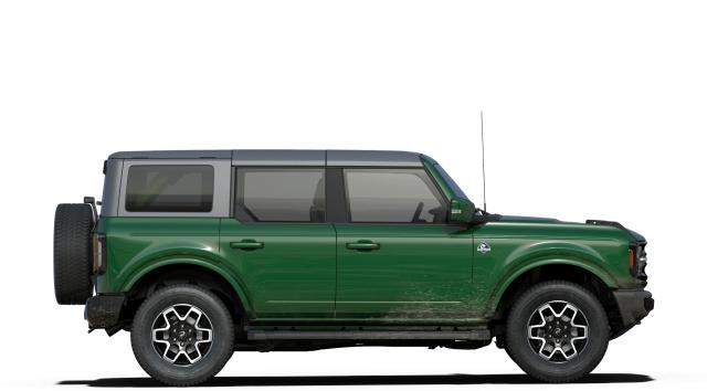 2023 Ford Bronco Outer Banks Photo3