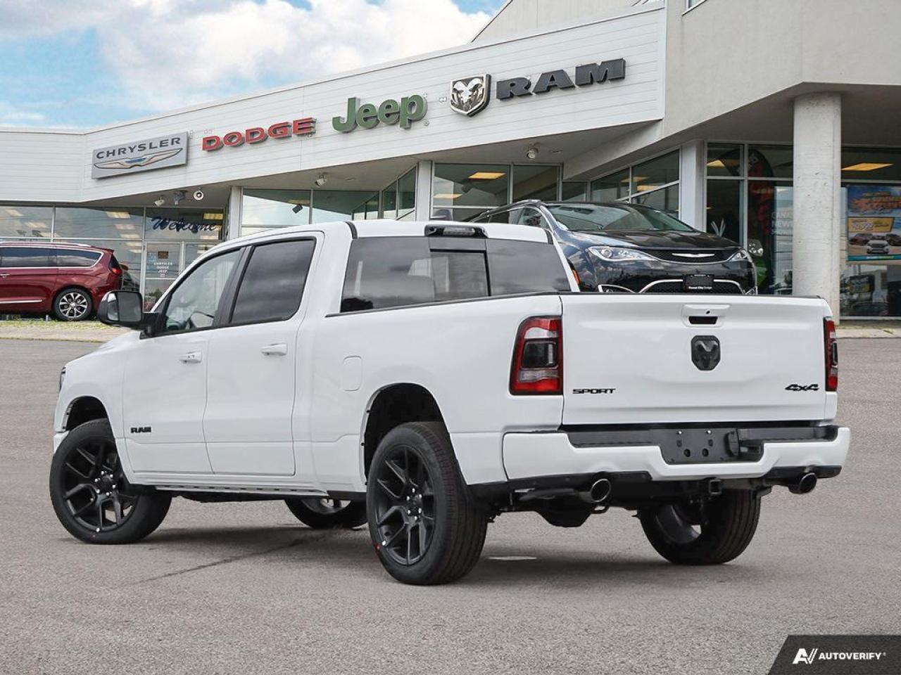 2023 RAM 1500 SPORT Photo3