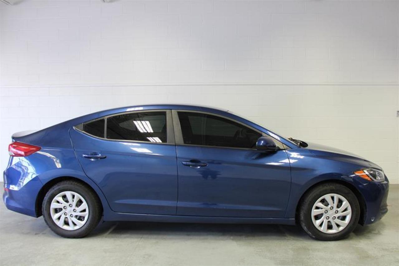 2017 Hyundai Elantra Sedan LE