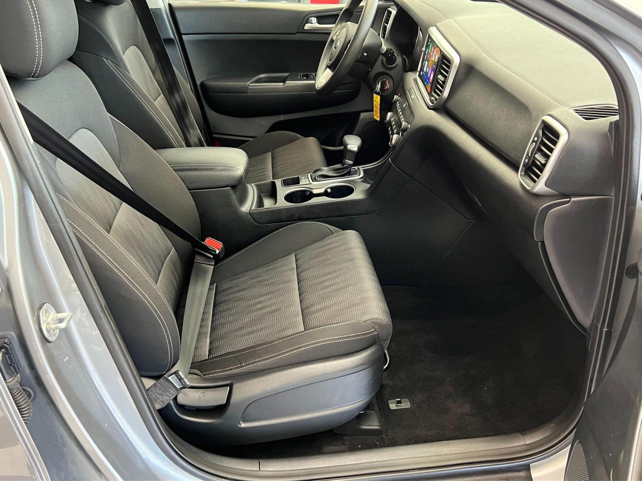 2020 Kia Sportage LX+ApplePlay+Camera+Heated Seats+CLEAN CARFAX - Photo #22