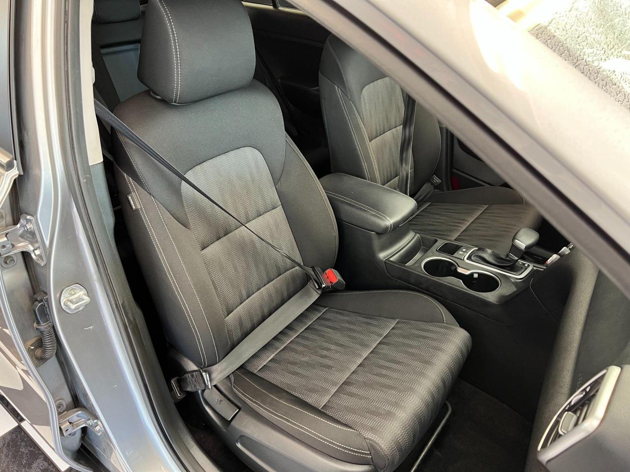 2020 Kia Sportage LX+ApplePlay+Camera+Heated Seats+CLEAN CARFAX - Photo #23