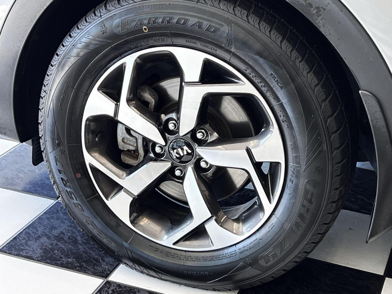 2020 Kia Sportage LX+ApplePlay+Camera+Heated Seats+CLEAN CARFAX - Photo #54