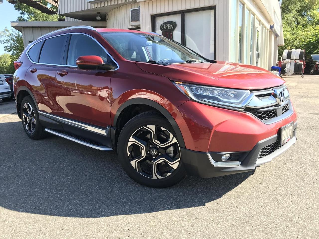 Used 2017 Honda CR-V Touring AWD - LEATHER! NAV! BACK-UP CAM! BSM! PANO ROOF! for sale in Kitchener, ON