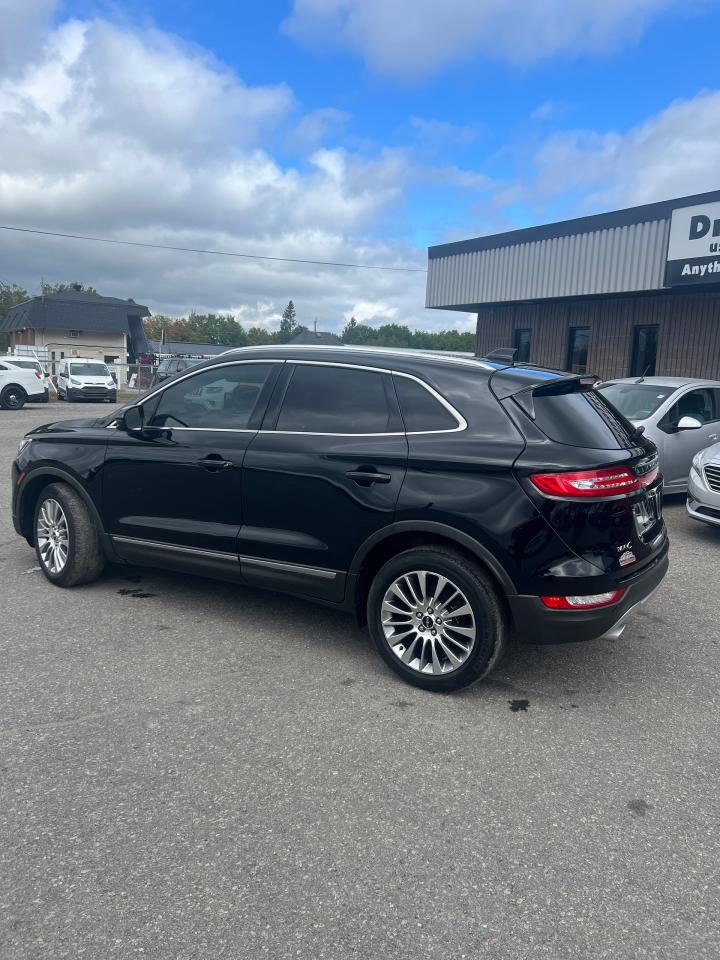 2016 Lincoln MKC AWD 4DR RESERVE - Photo #2