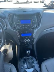 2013 Hyundai Santa Fe AWD 4dr 2.4L Auto - Photo #8