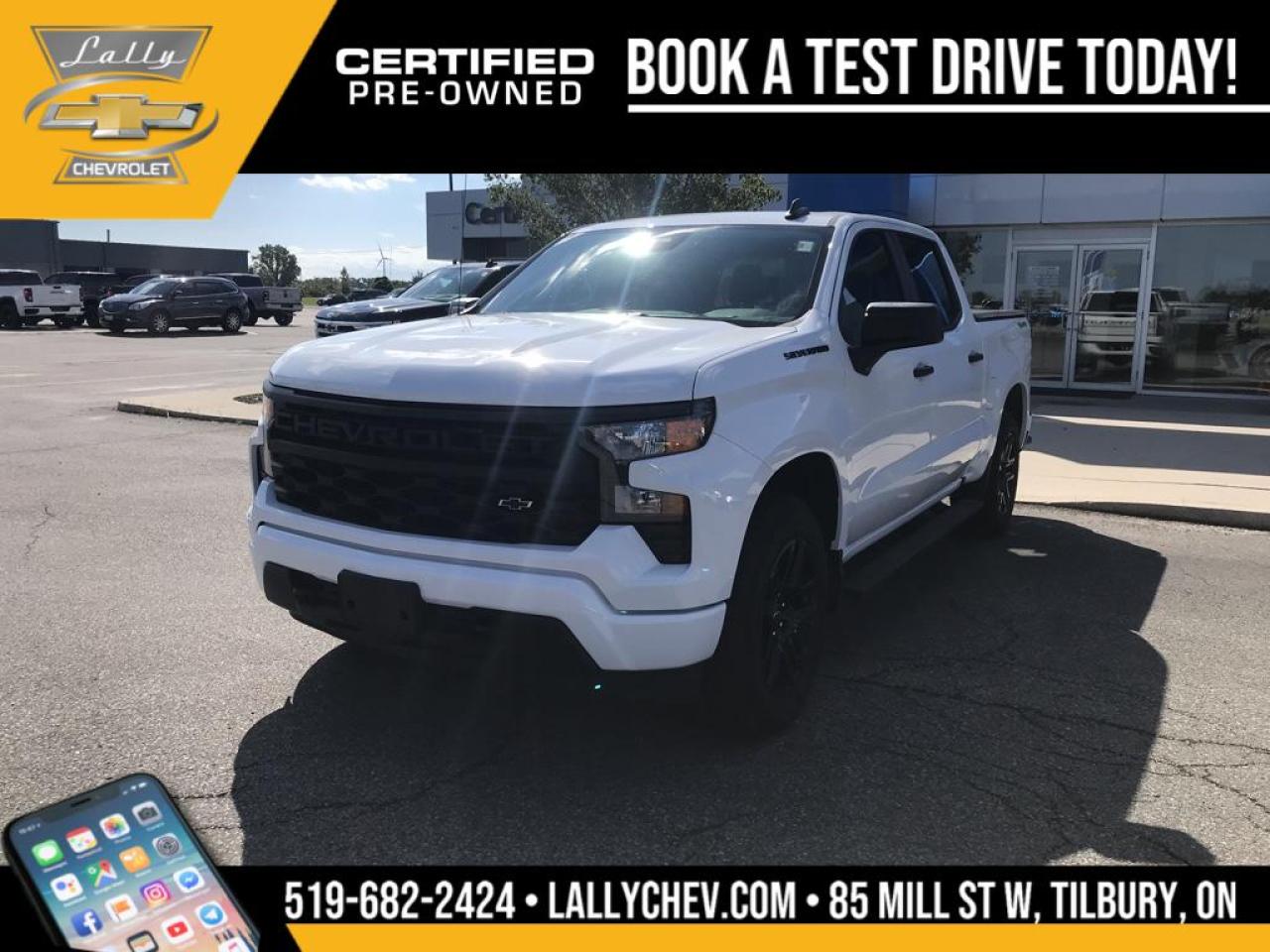 Used 2023 Chevrolet Silverado 1500 Custom LOW KM'S !!!! 1500 CUSTOM , 4WD , 2.7L !!! for sale in Tilbury, ON
