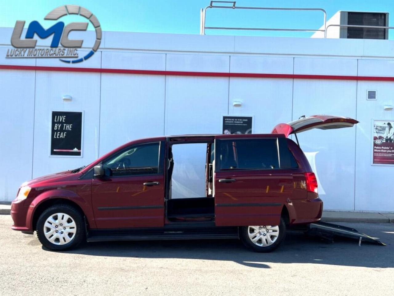 Used 2017 Dodge Grand Caravan SE-MOBILITY WHEELCHAIR ACCESSIBLE VAN-CERTIFIED for sale in Toronto, ON