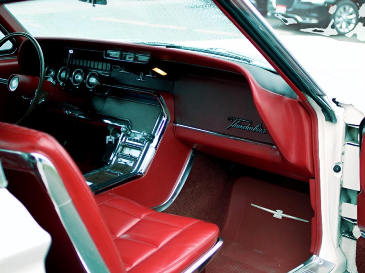 1966 Ford Thunderbird Landau  **VERY CLEAN** Photo