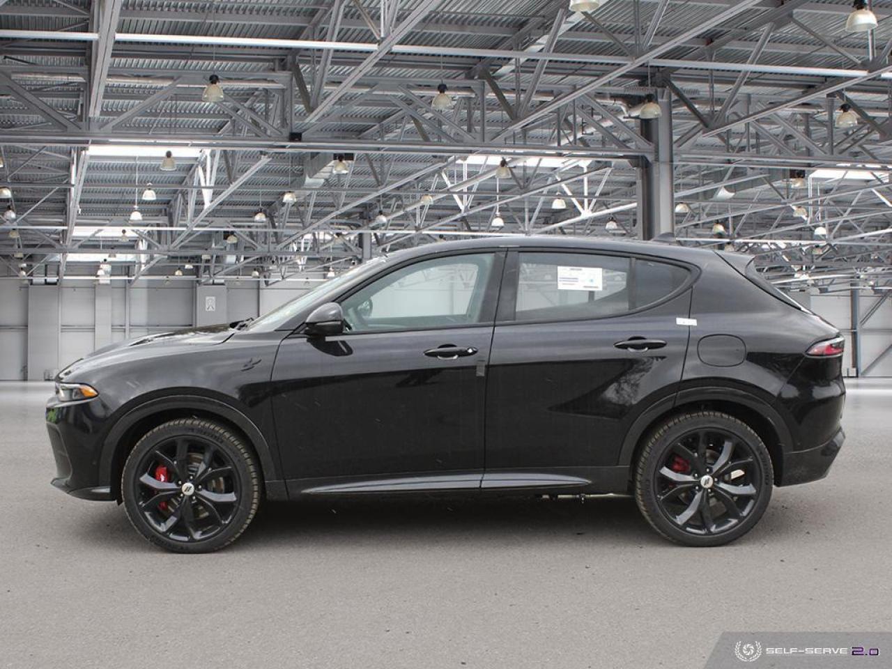 2024 Dodge Hornet PHEV R-T Plug-In Hybrid Electric Vehicle Photo3