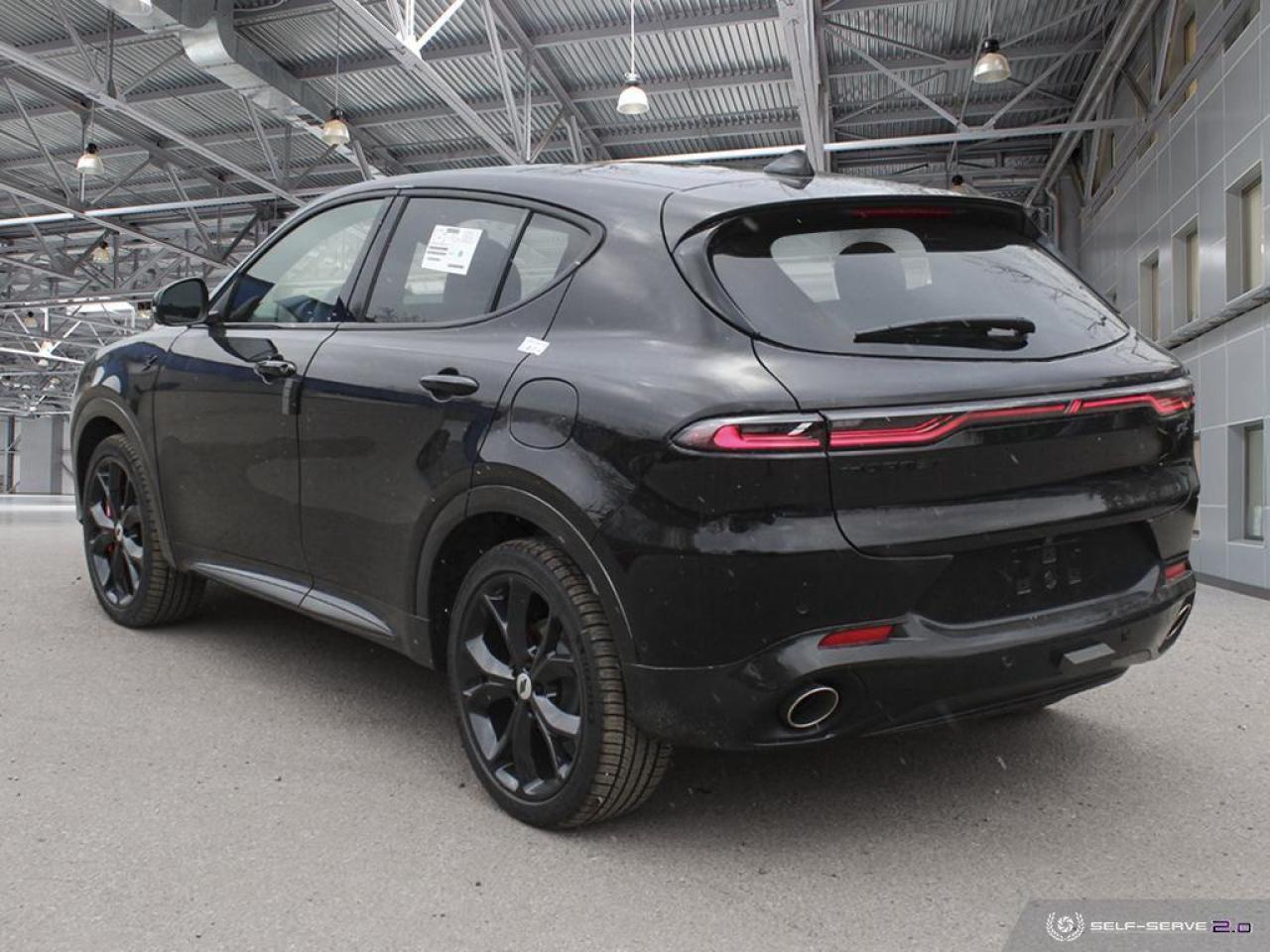 2024 Dodge Hornet PHEV R-T Plug-In Hybrid Electric Vehicle Photo4