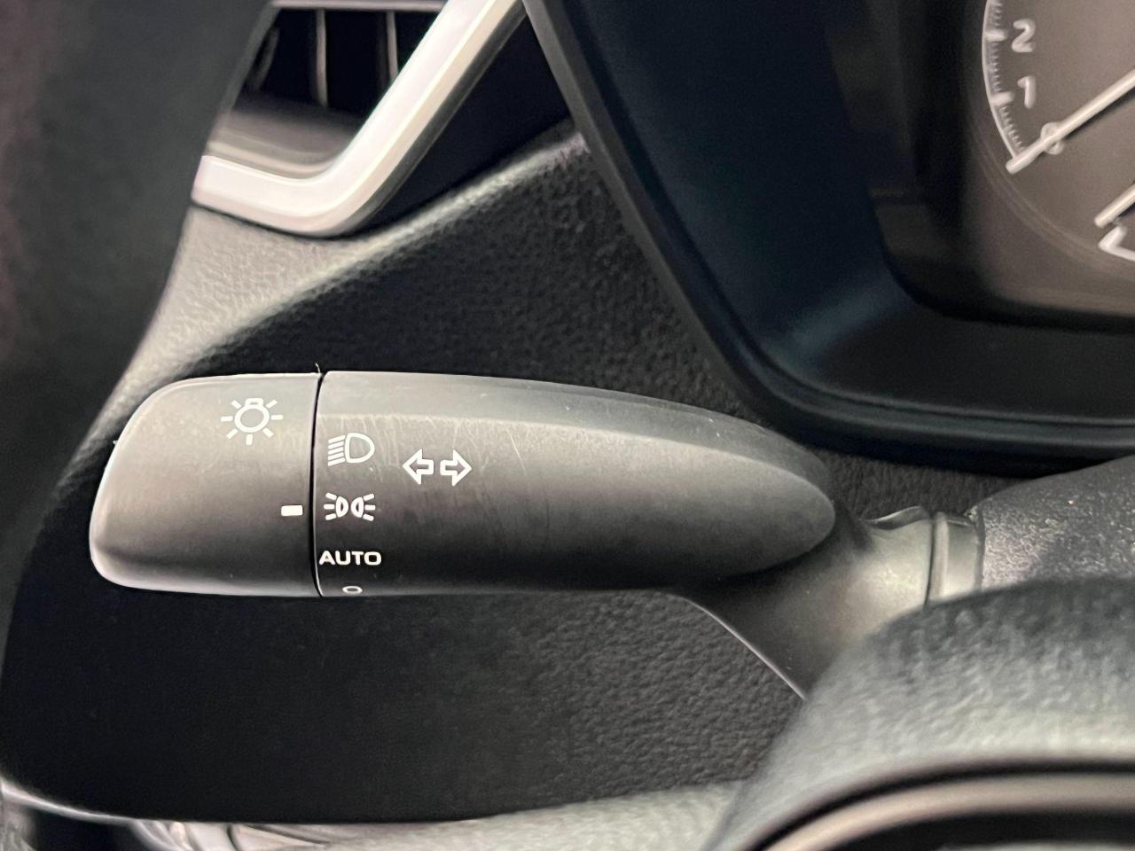 2020 Toyota Corolla L+Adaptive Cruise+Lane Keep+A/C+CLEAN CARFAX Photo46
