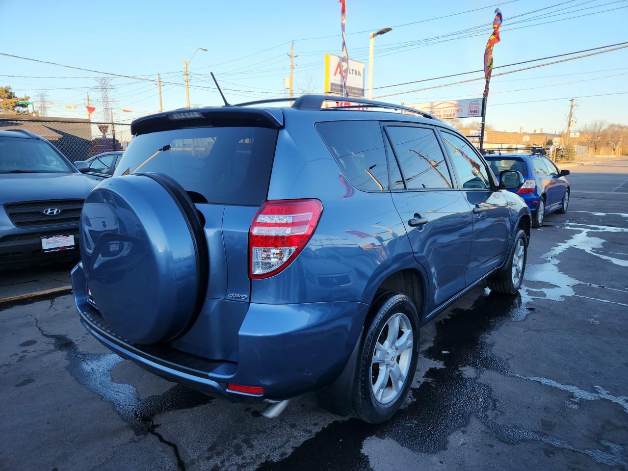 2010 Toyota RAV4  - Photo #5