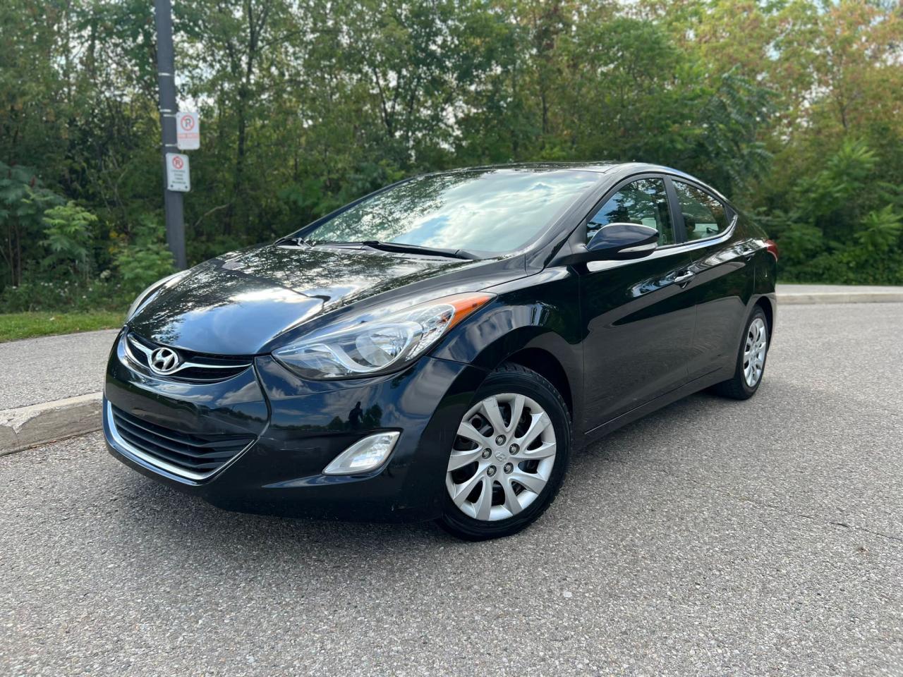 Used 2012 Hyundai Elantra 4dr Sdn Auto Limited for sale in Mississauga, ON