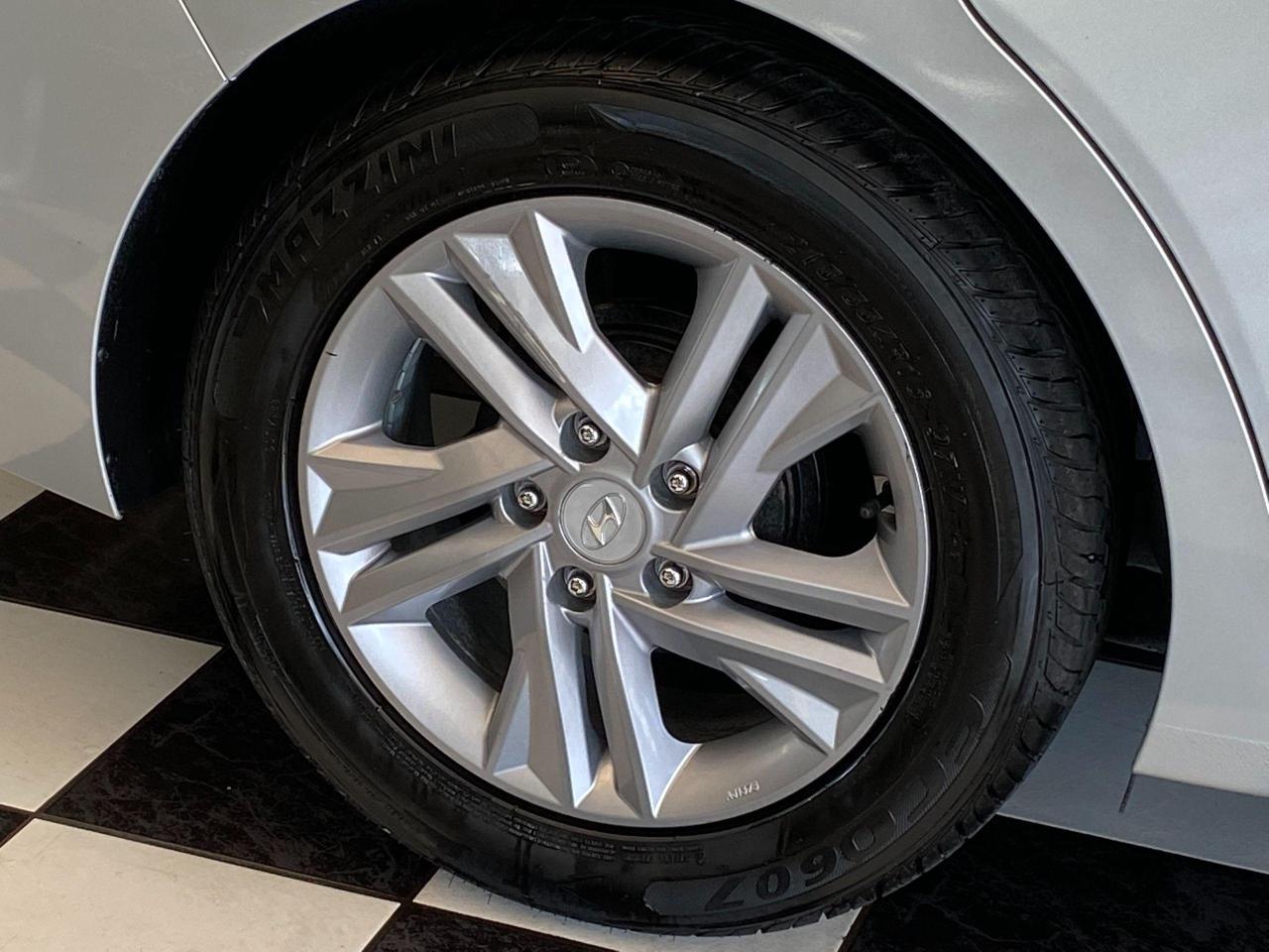 2019 Hyundai Elantra Preferred W/Sun & Safety+Tinted+Rust Proofed Photo53