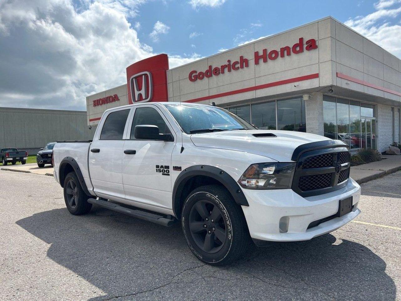 Used 2021 RAM 1500 Ram Classic Crew Cab 4x4 (DS) ST (140.5 WB 5'7 Box) SWB for sale in Goderich, ON