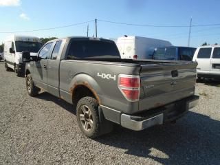 2012 Ford F-150 4WD SuperCab 145  XLT - Photo #4