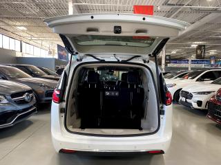 2021 Chrysler Pacifica Touring-L |LEATHER|POWER SLIDING DOORS|BACKUP CAM| - Photo #6