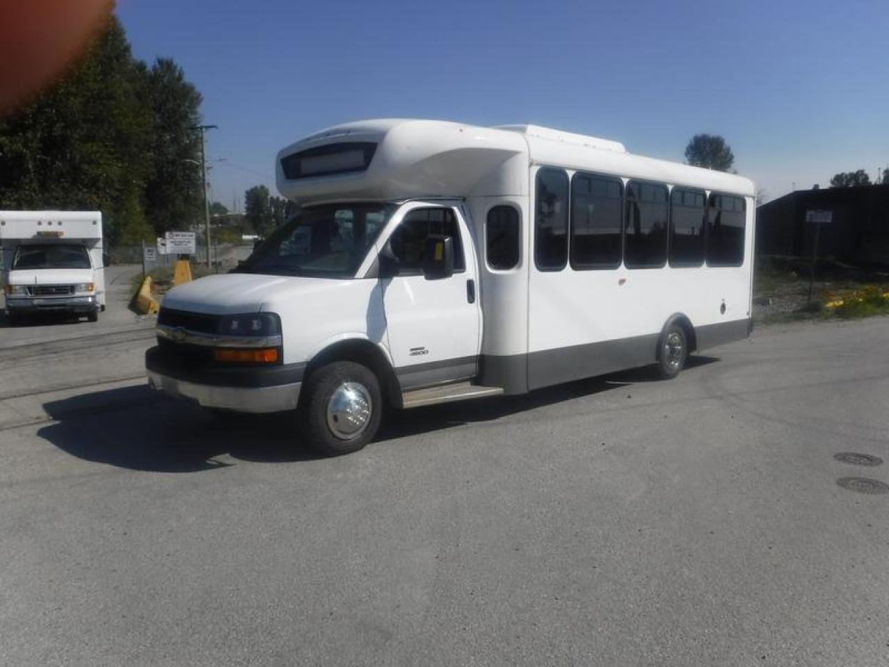 Used 2015 Chevrolet Express G4500 18 seater Bus Diesel Wheelchair access. for sale in Burnaby, BC