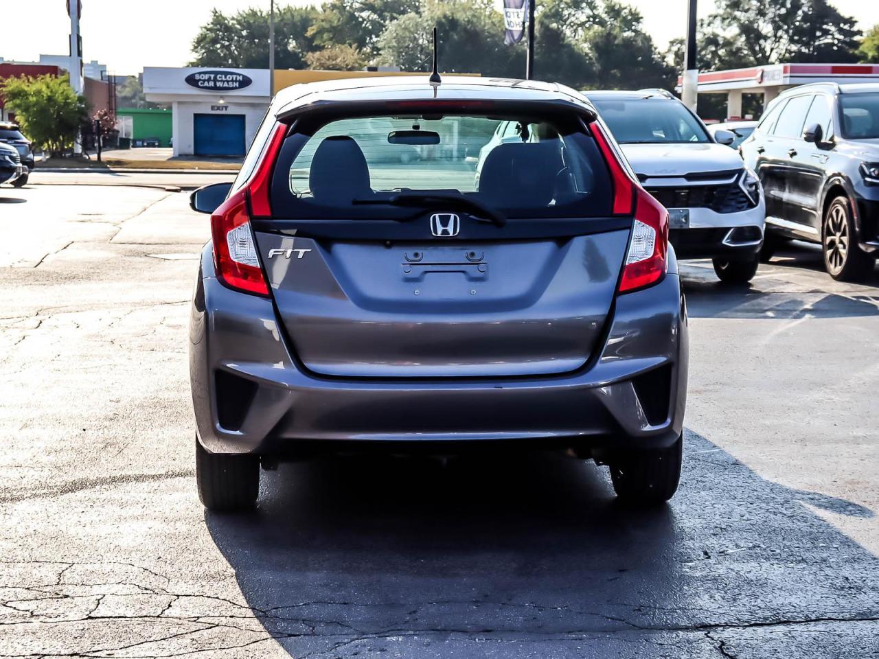 2015 Honda Fit LX | NO ACCIDENT | FULLY CERTIFIED Photo3